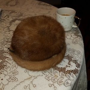 SHE'S COVERING HER CROWN❣️Vintage Fur Bonnet